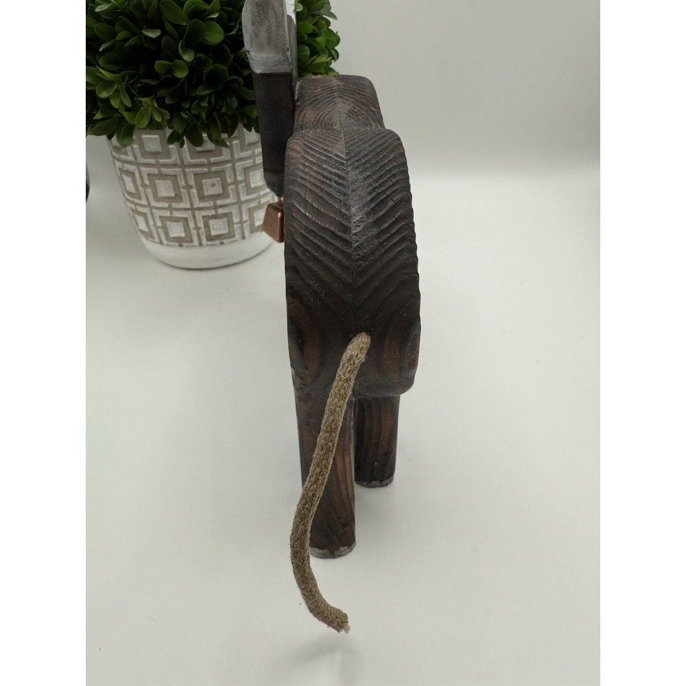 Rustic Hand‎ Carved Wooden Bull Figurine 8" Farmhouse Decor Silver Horns Bell - Picture 4 of 8
